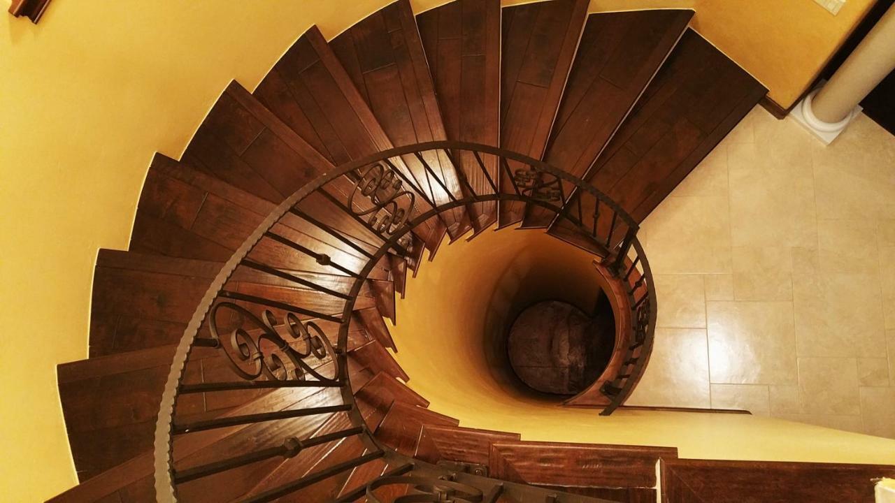Chateau Du Pikes Peak, A Tuscany Retreat Colorado Springs Ngoại thất bức ảnh
